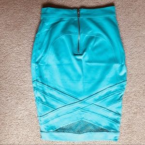 GUESS 💙 Premium Mesh Stretch Pencil Skirt NWOT